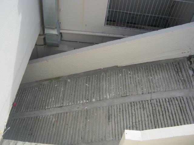 To Let Commercial Property for Rent in Strand Central Western Cape